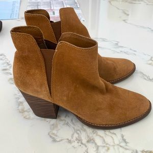 Dolce Vita Bootie size 7.5